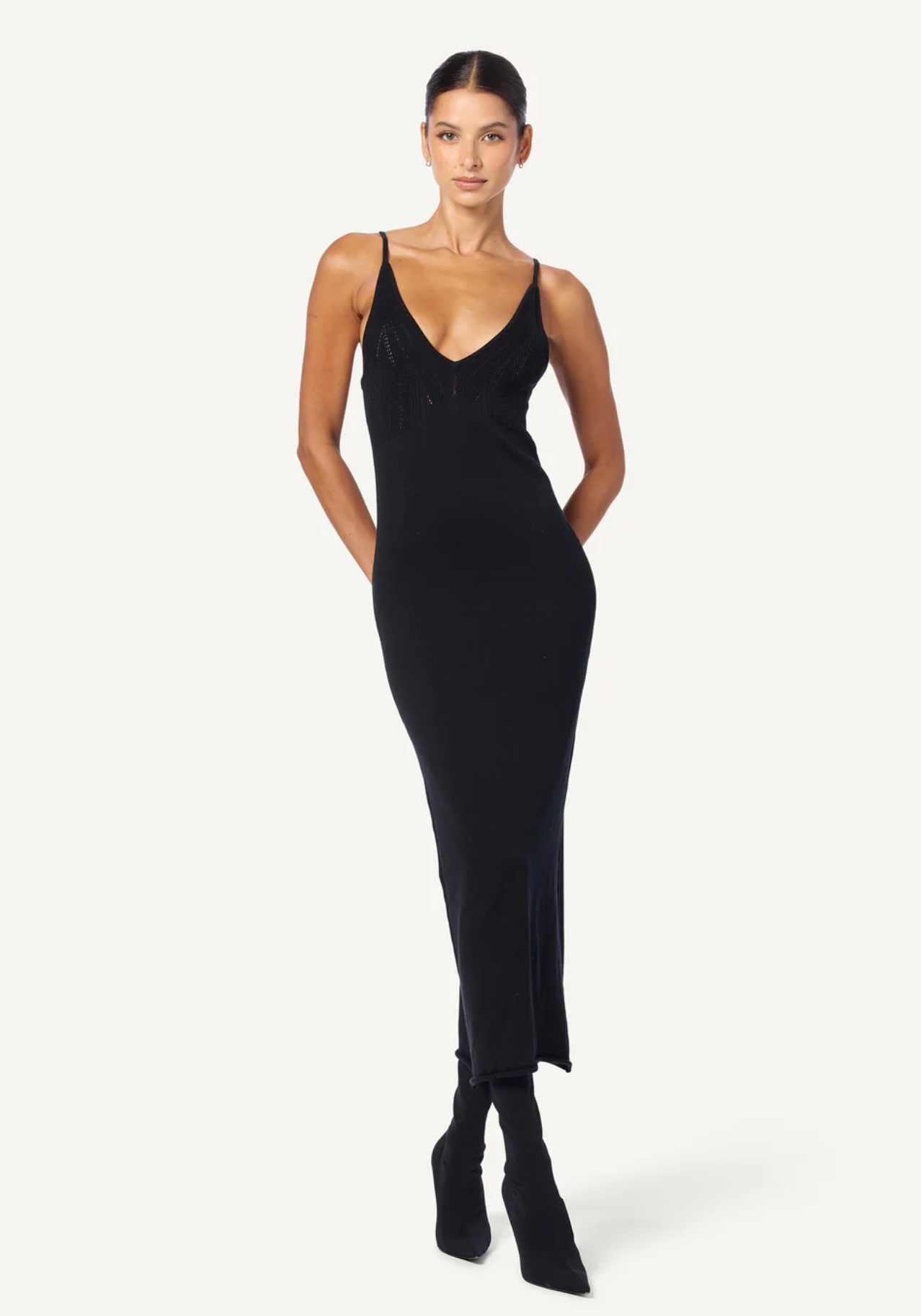 green emerald velvet dress Amazon.com: tuduoms Women's Cutout Backless Cami Dress Summer Elegant  Sleeveless Linen Flowy Maxi Dress Casual Formal Tshirt Tunic Dress Beige :  Clothing, Shoes & Jewelry