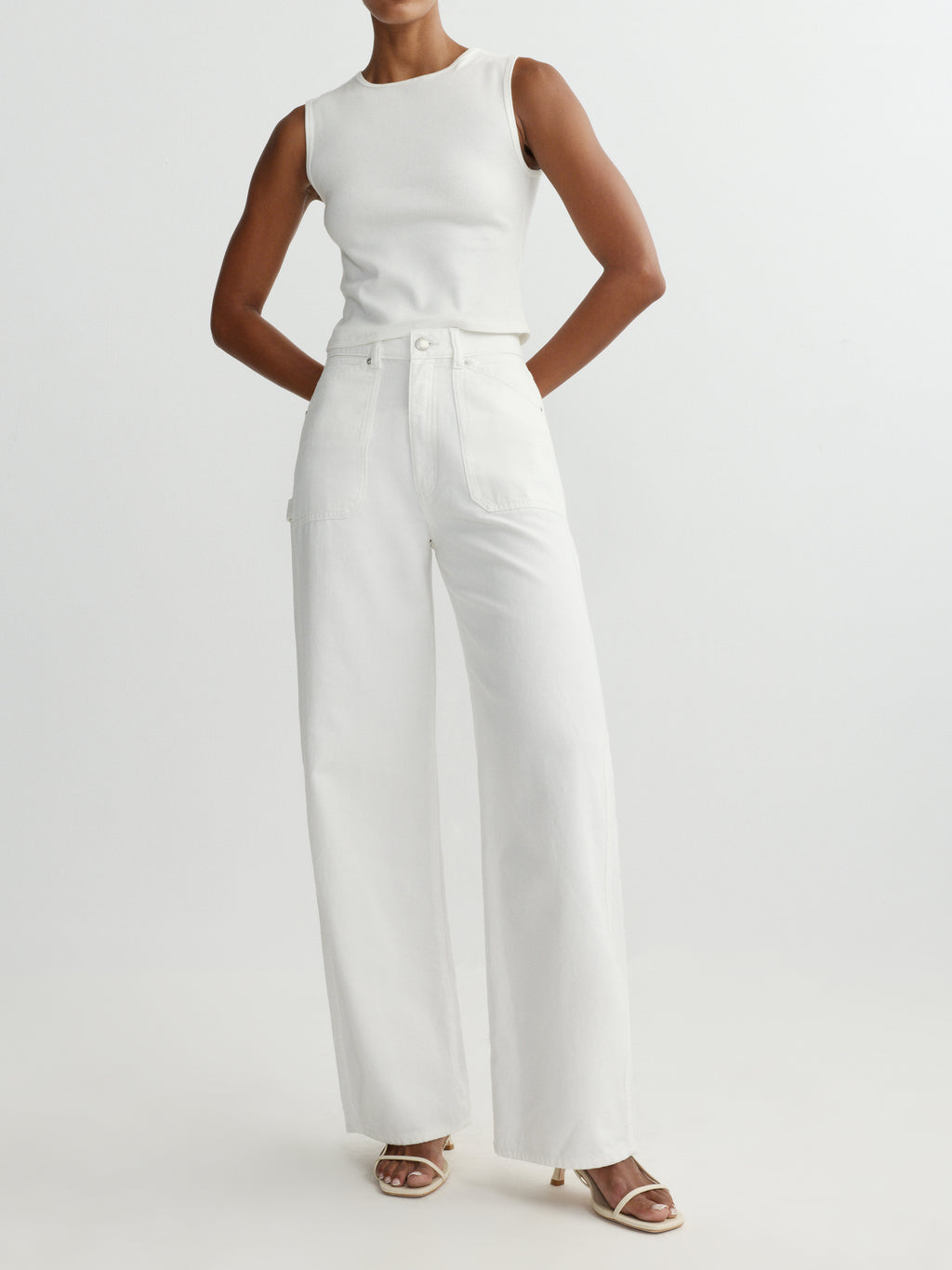TAYLOR RELAXED BARREL HIGH RISE JEANS - WHITE