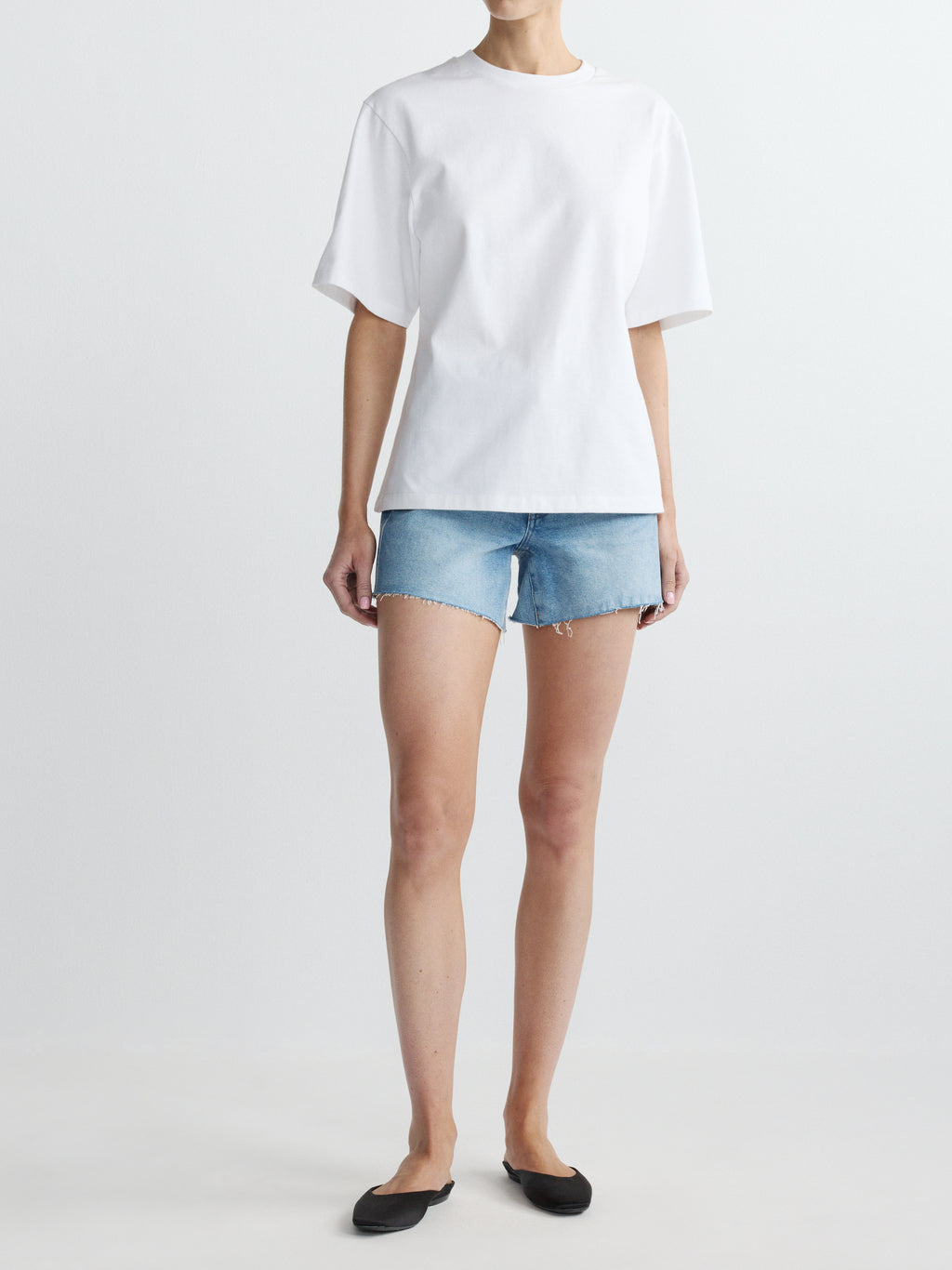 GIRLFRIEND TEE - WHITE