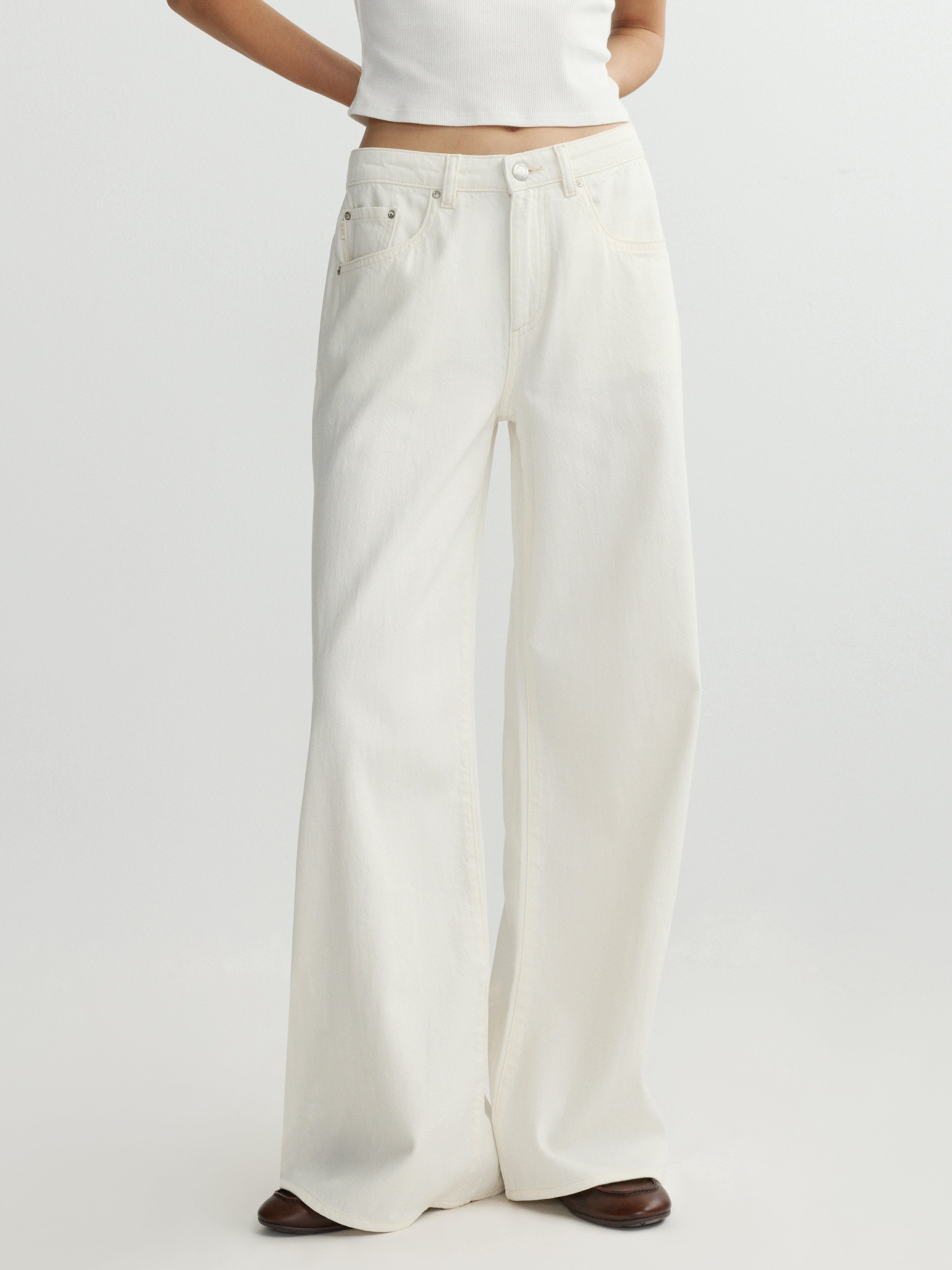 ALEX BAGGY WIDE LEG LOW RISE JEANS - EGGSHELL AURA