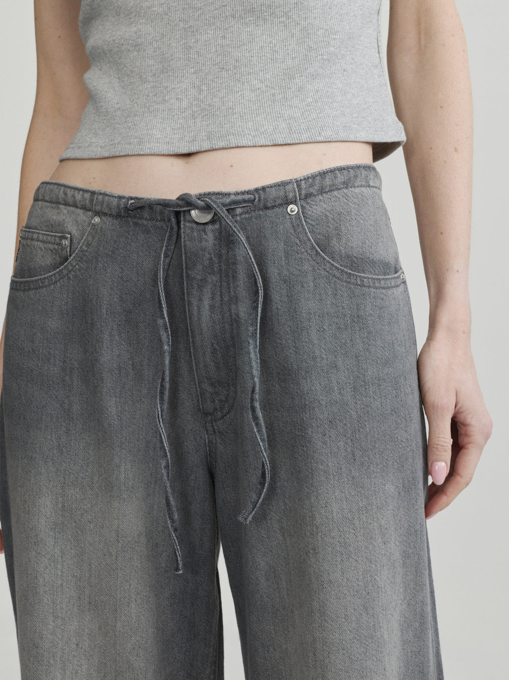 SIENNA LOW SLUNG WIDE LEG RELAXED JEANS - ASH GREY AURA
