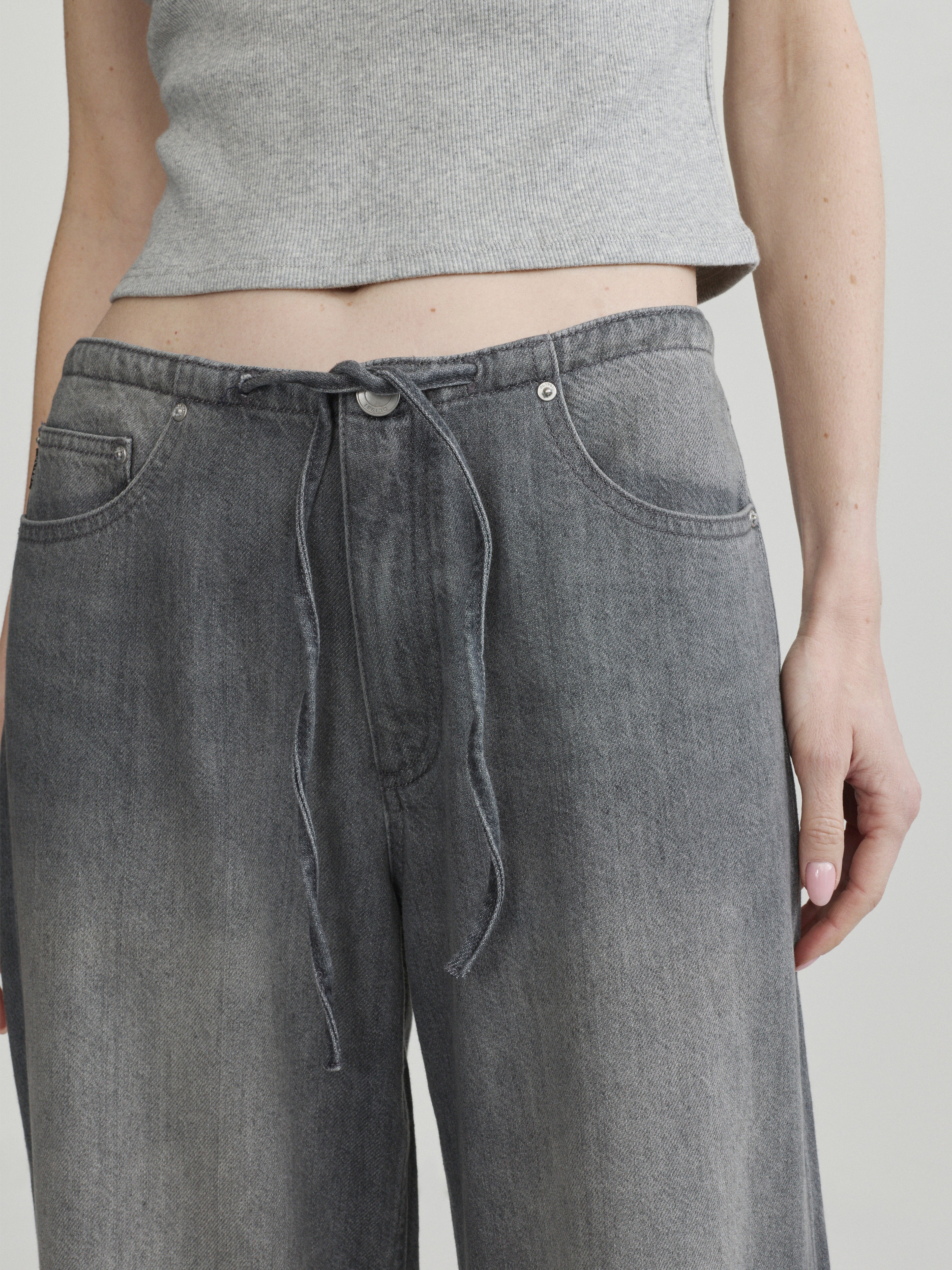 SIENNA LOW SLUNG WIDE LEG RELAXED JEANS - ASH GREY AURA