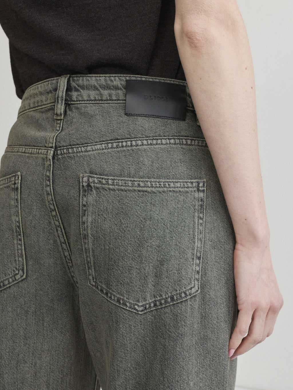 ALEX BAGGY WIDE LEG LOW RISE JEANS - GREEN AURA