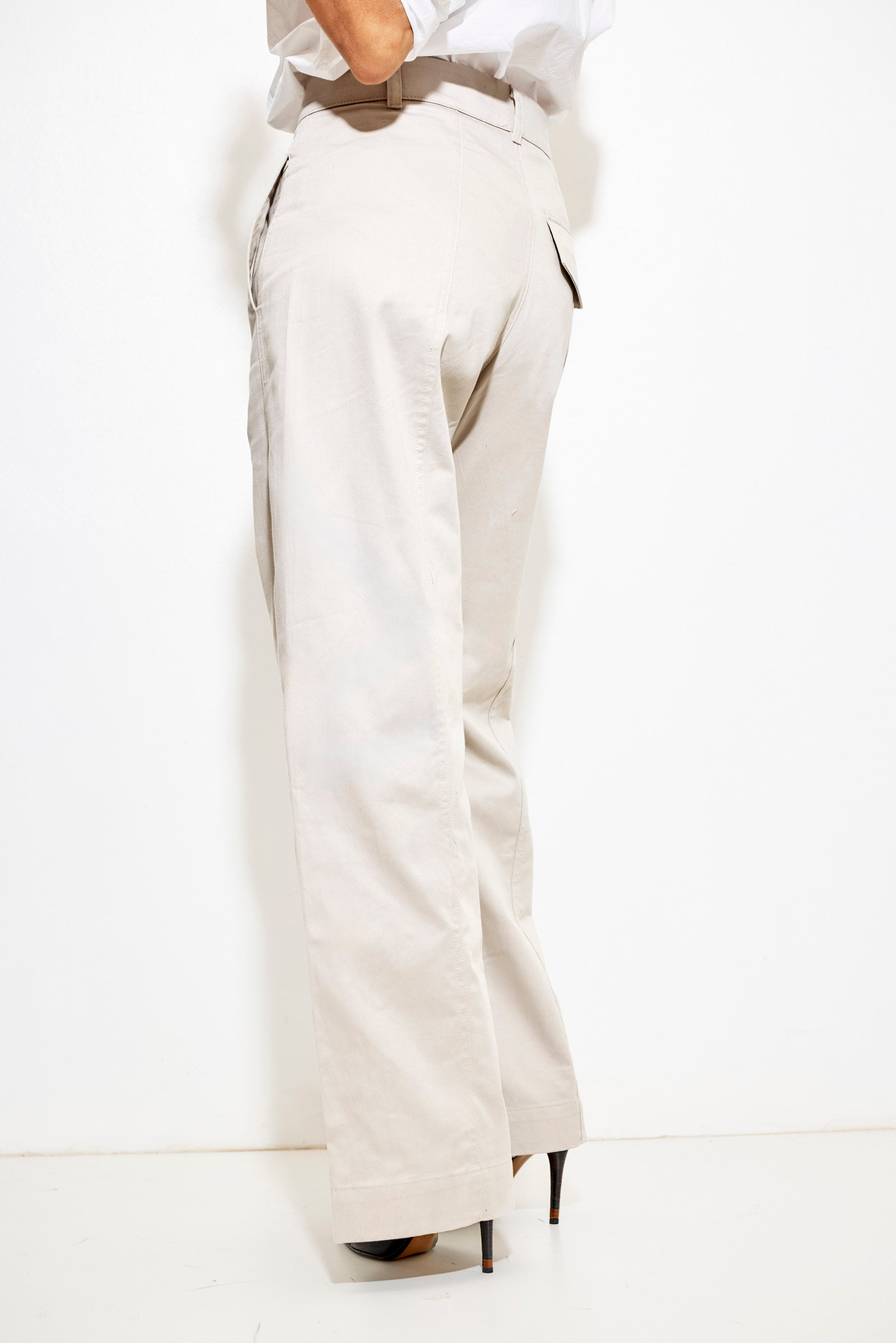 MARNIE TWILL - PARCHMENT