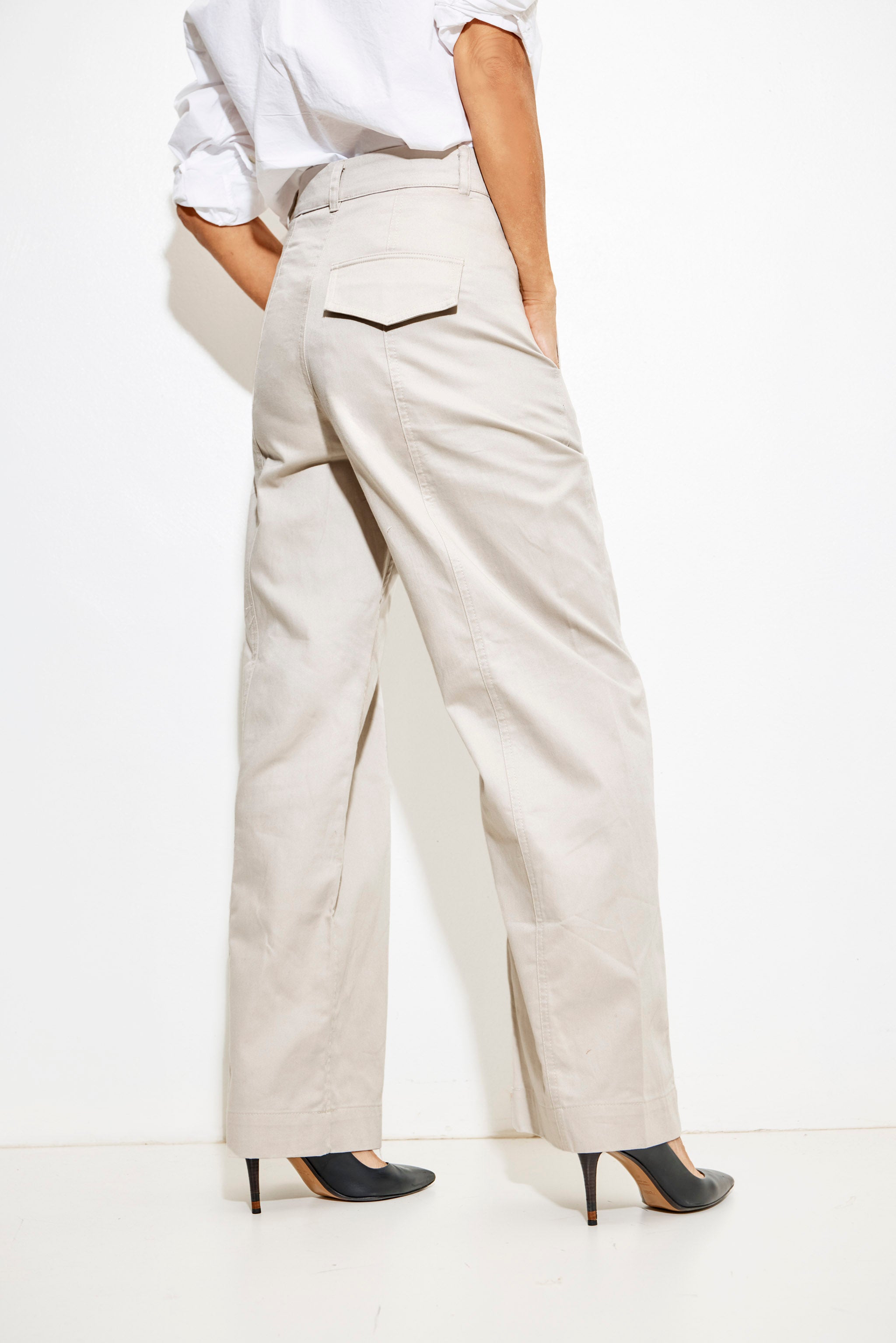 MARNIE TWILL - PARCHMENT