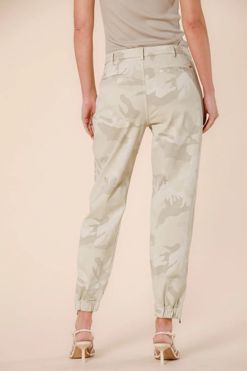 EVITA CAMO PANT - STONE