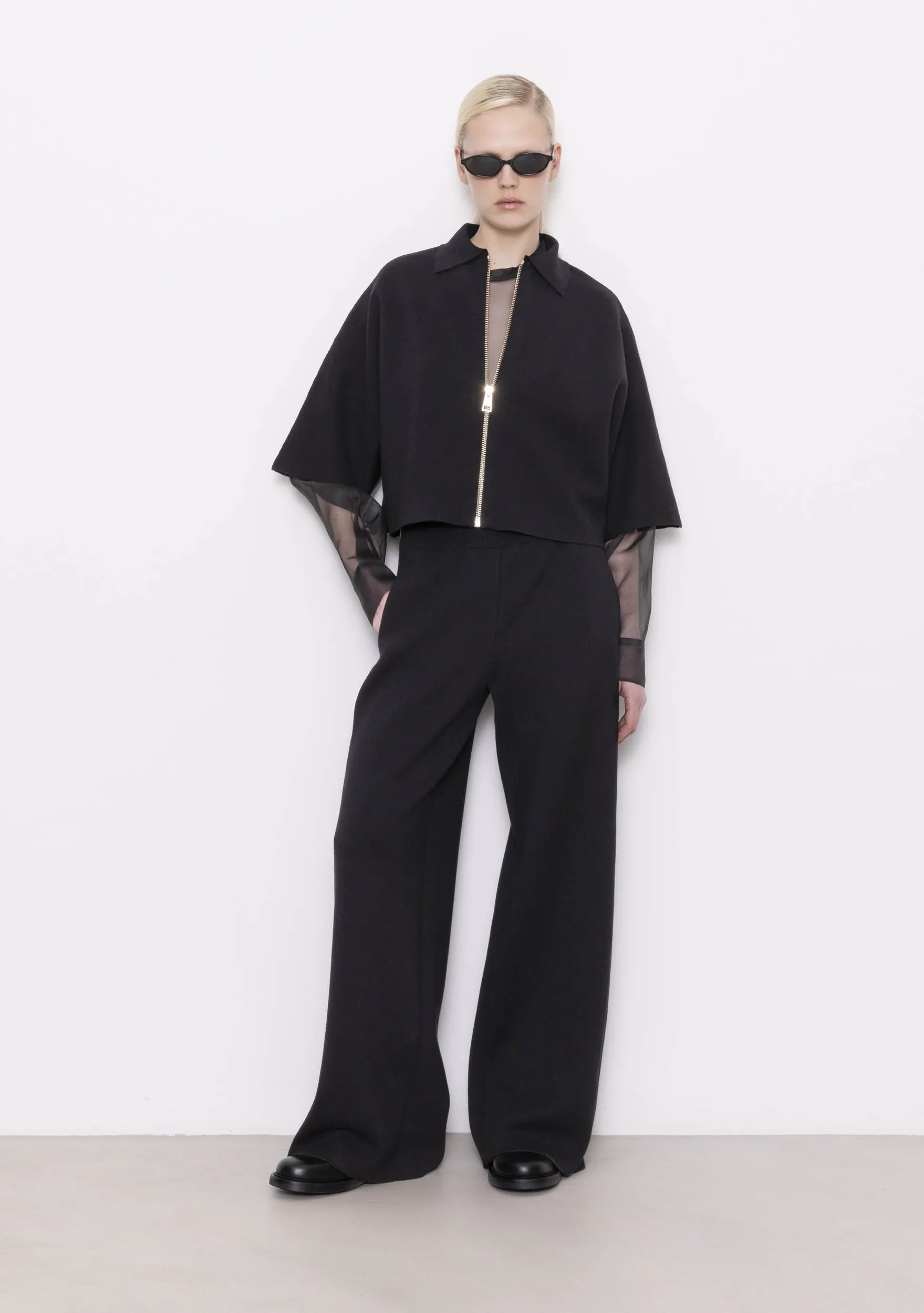 MINI KNIT JACKET W/ MAXI ZIP - BLACK