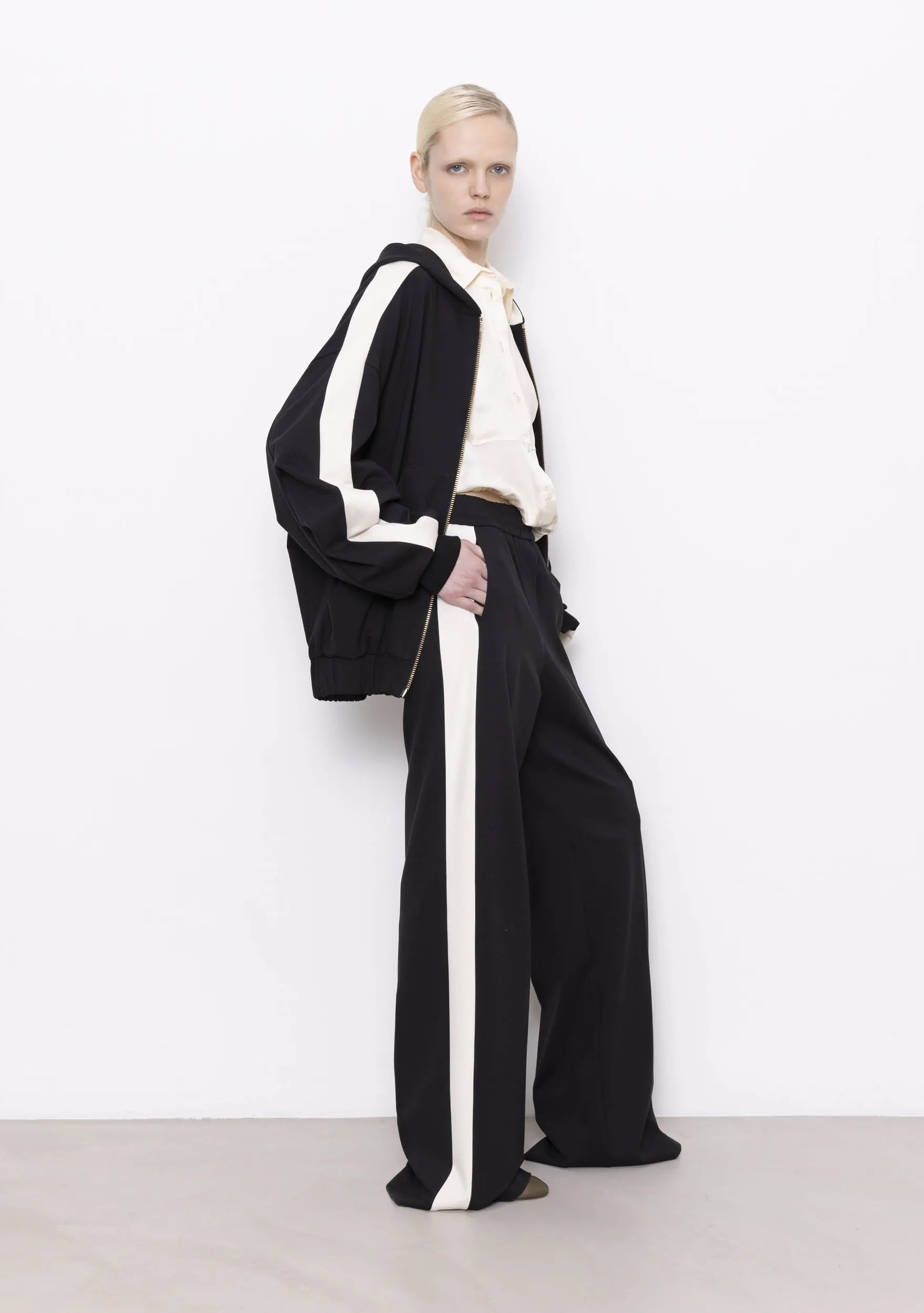 PUNTO MILANO WIDE LEG W/ TRIM- BLACK