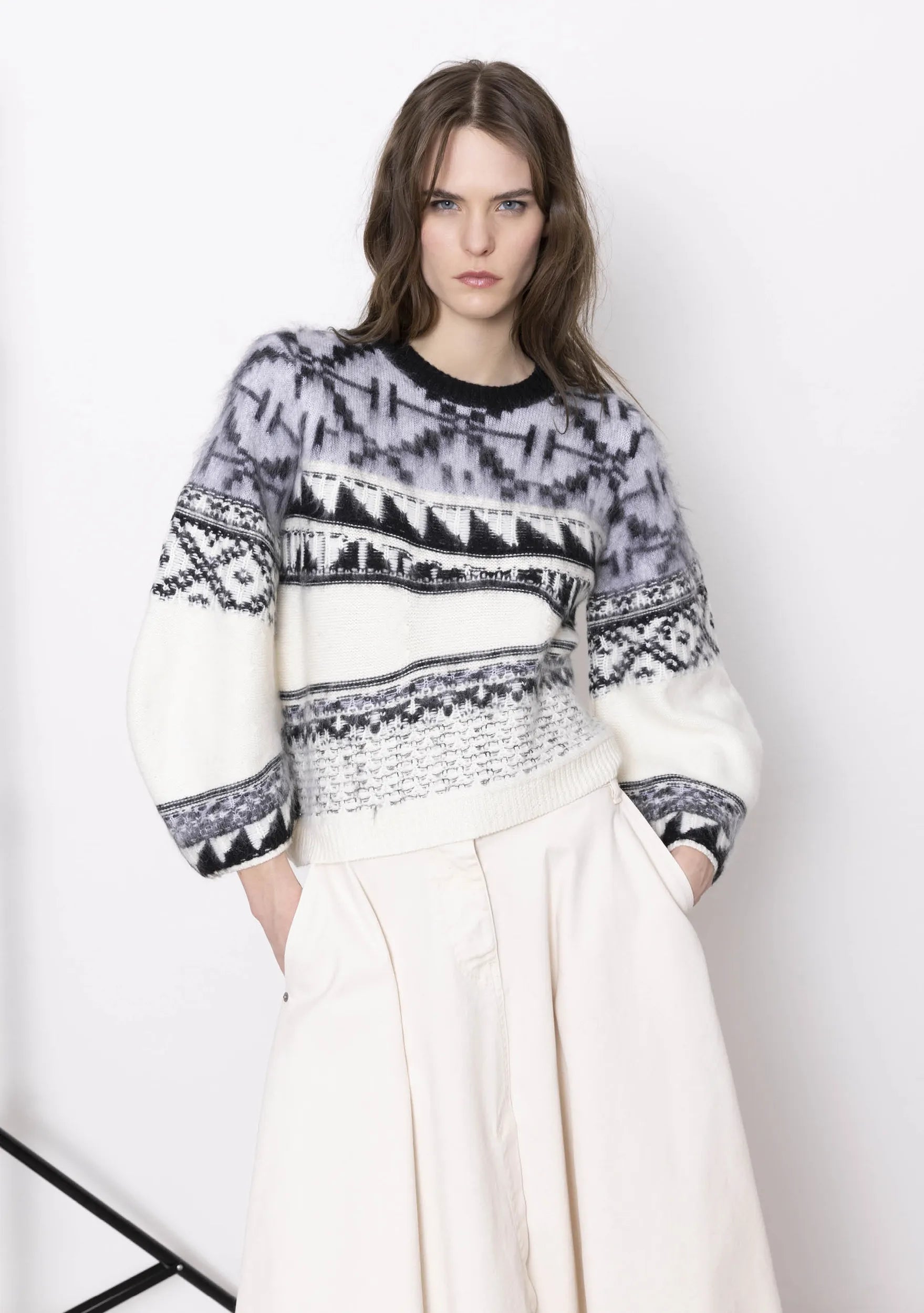 NORDIC CREW NECK KNIT