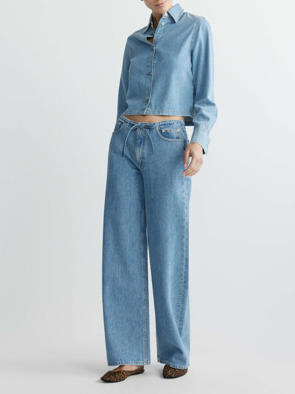 SIENNA LOW SLUNG WIDE LEG RELAXED JEANS - RIVER AURA