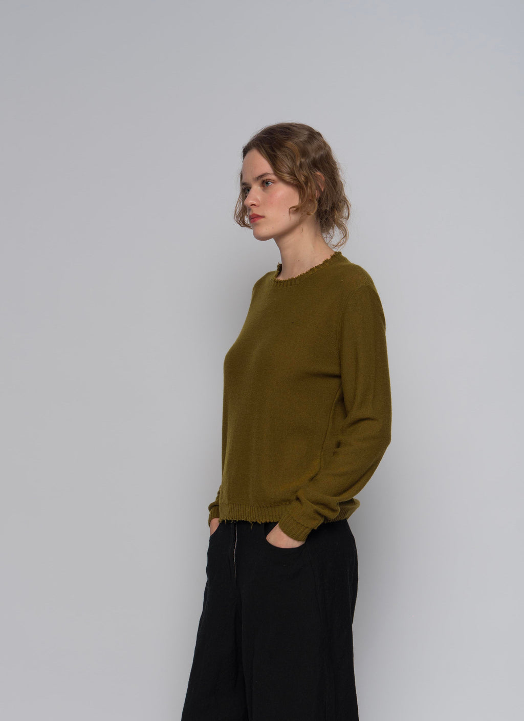DISTRESSED CASHMERE SILK ROUND NECK PULLOVER