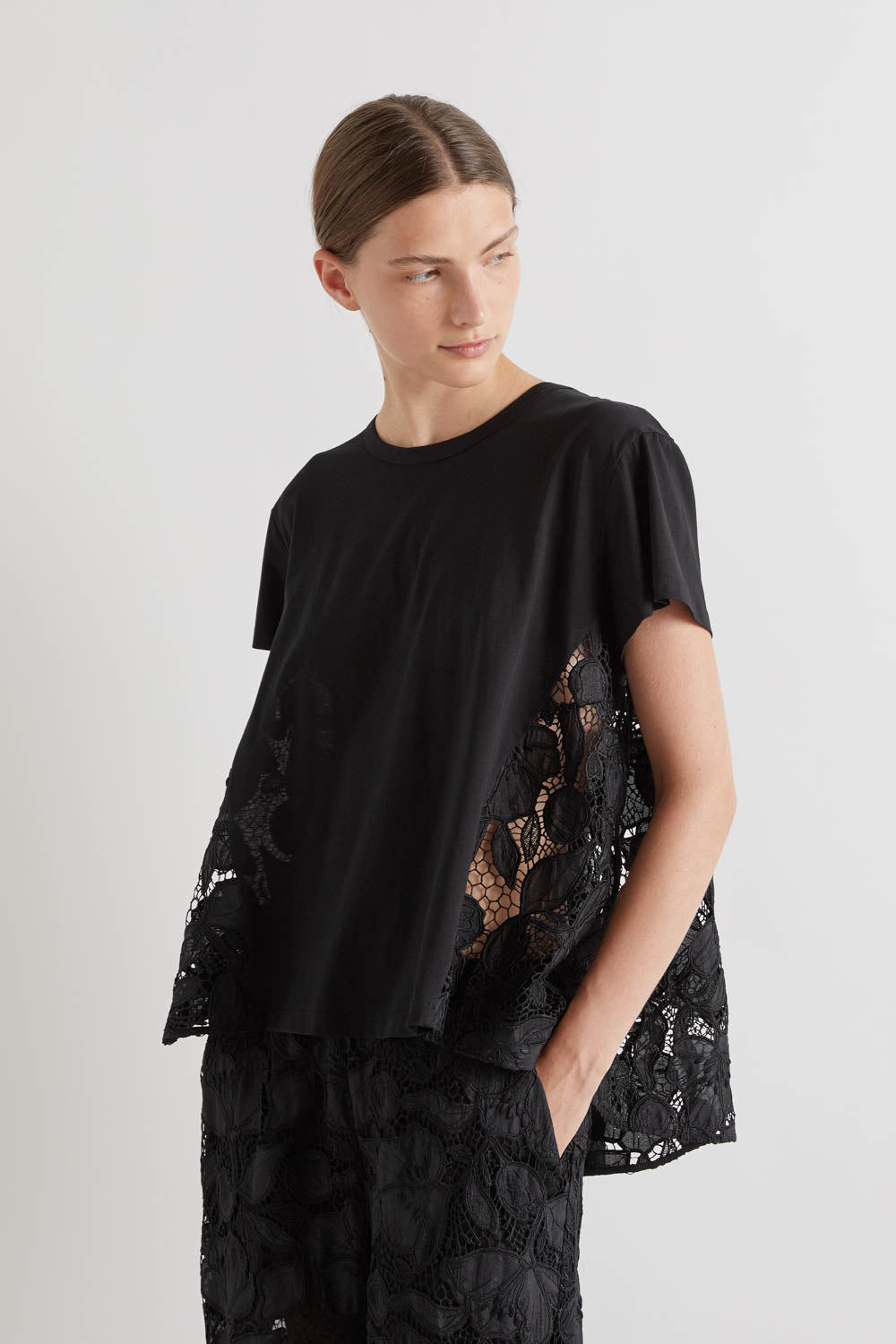 SHORT SLEEVE LACE TOP