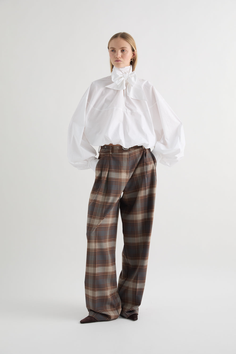BOW TIE BLOUSE