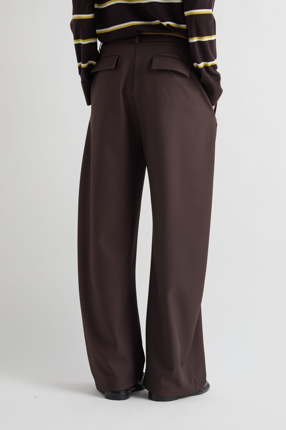 RELAXED TROUSERS