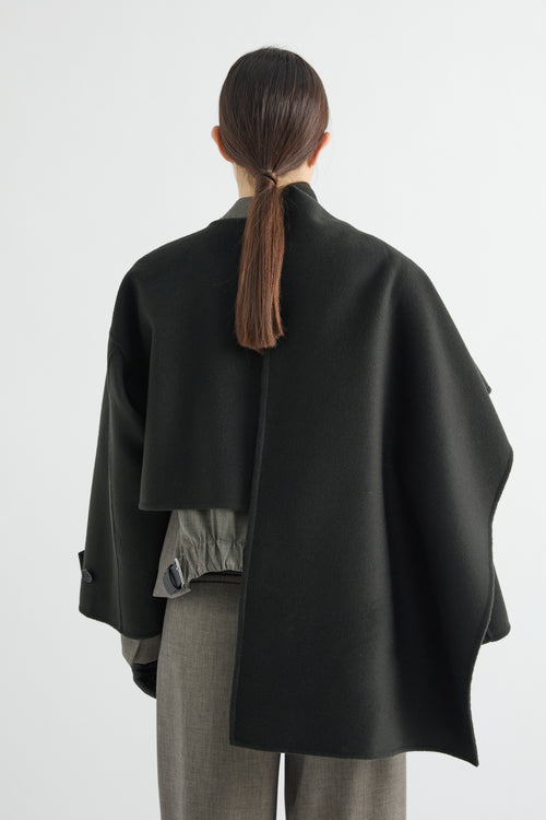 CAPE JACKET