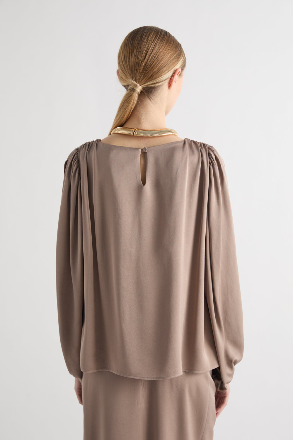 DRAPED LONG SLEEVE TOP