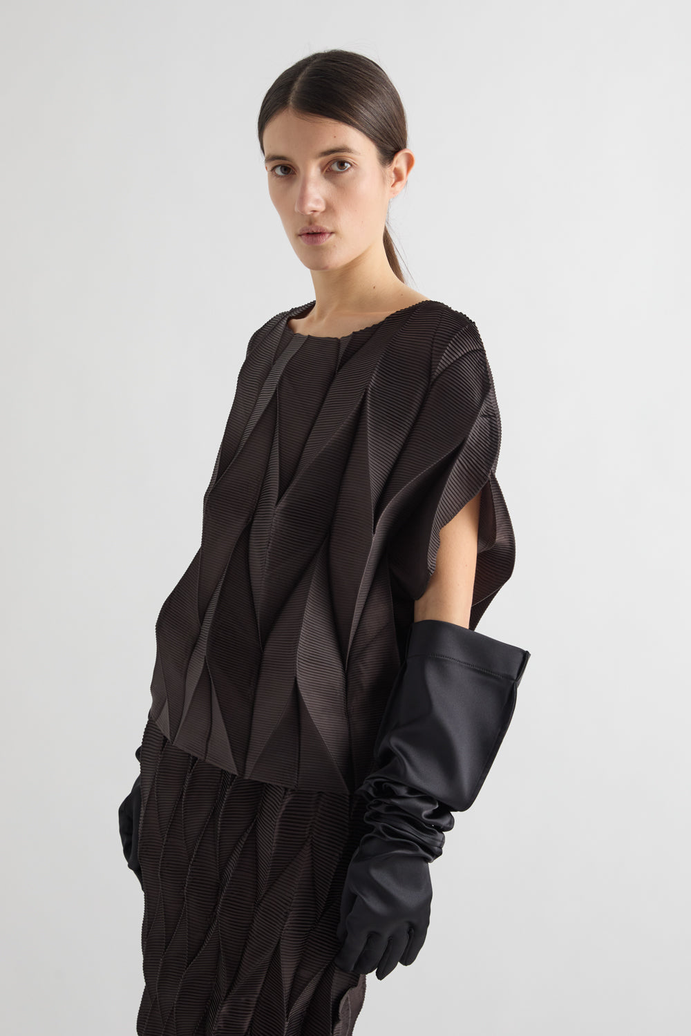 GEOMETRIC TOP