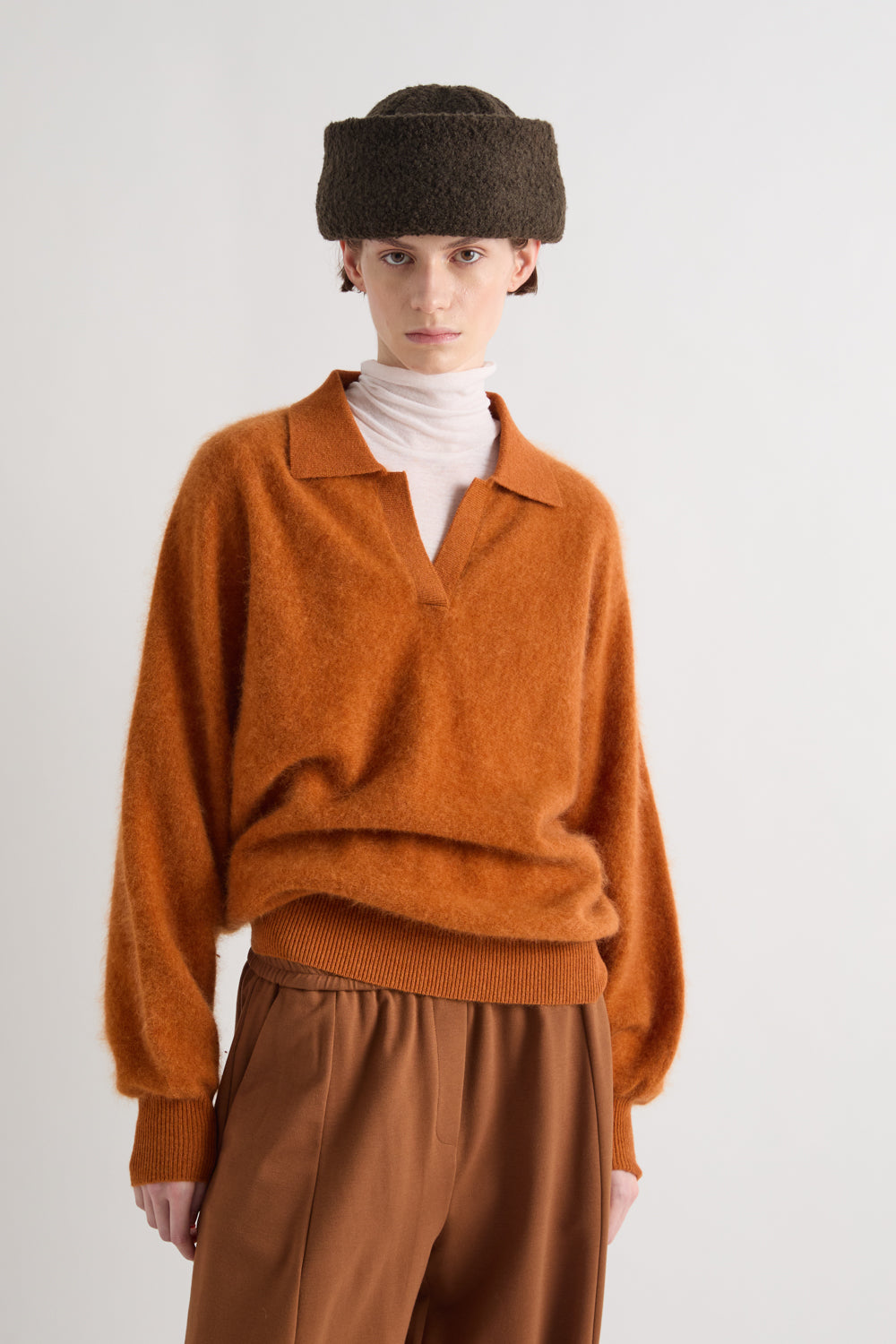 BURNT ORANGE KNIT