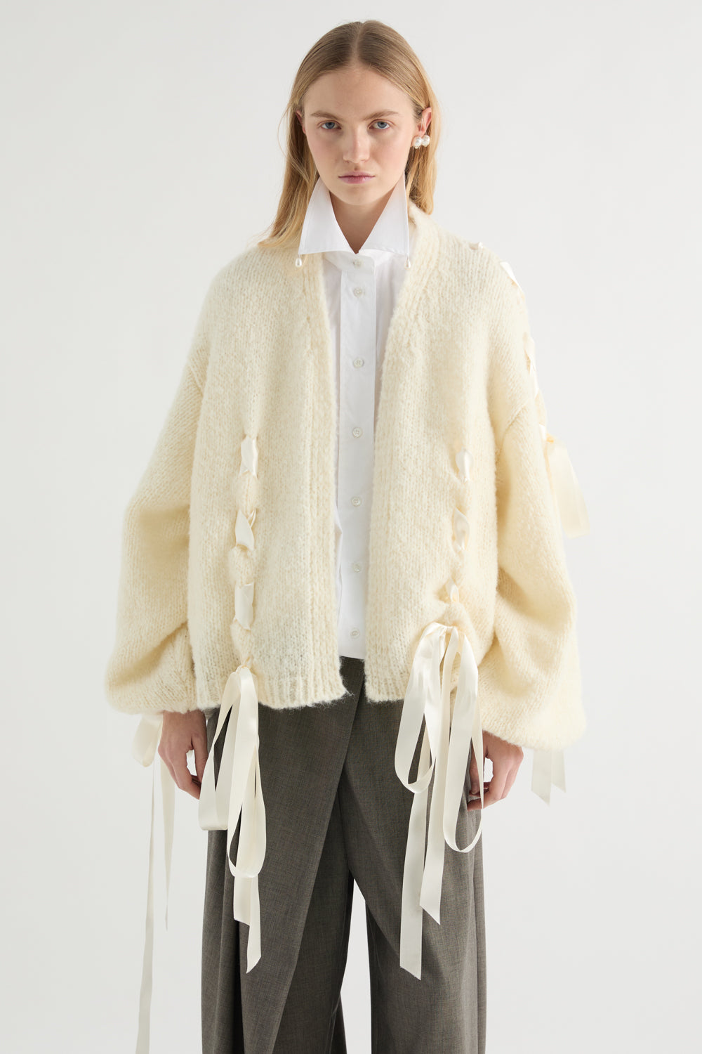 BRAIDED RIBBON CARDIGAN