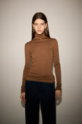 WOOL TURTLENECK TOP - TOBACCO