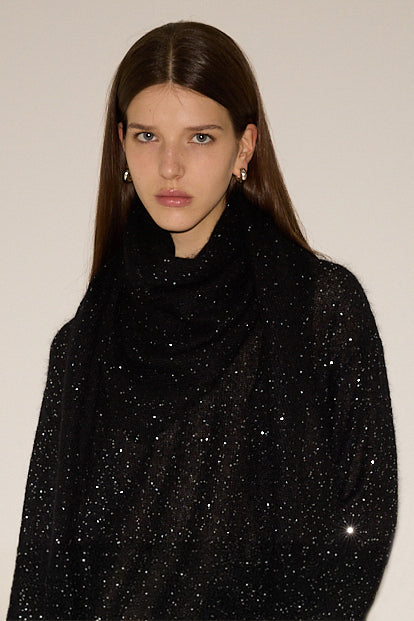 SEQUINED TRIANGLE SCARF - BLACK