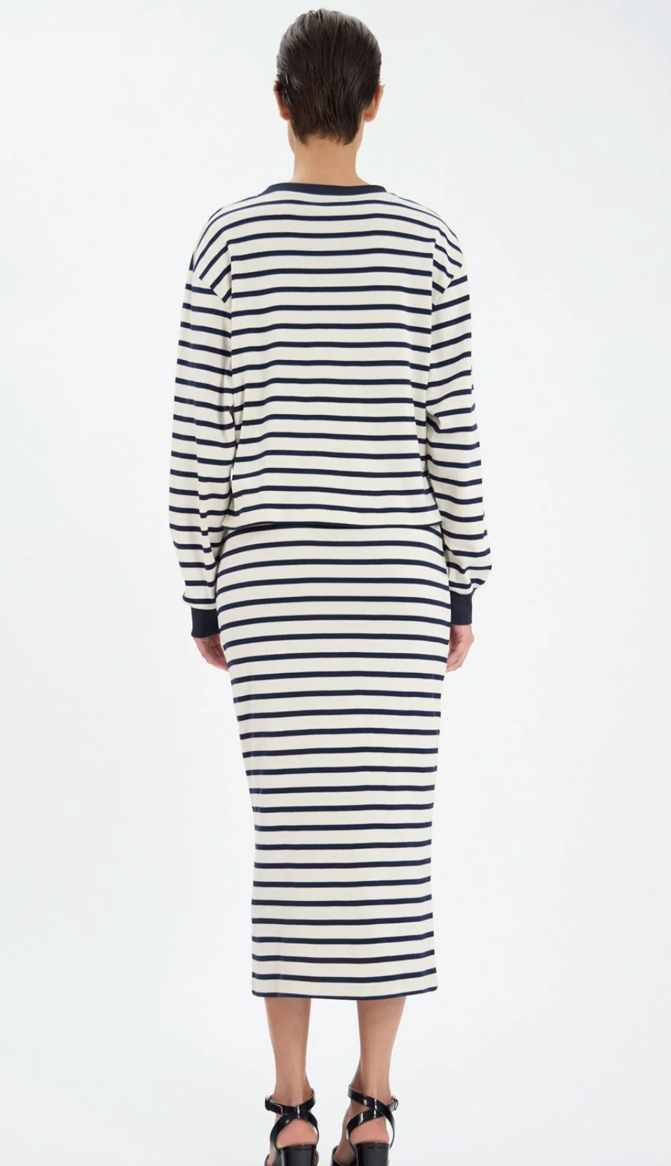 LAYANN SWEATER - BLUE NAVY