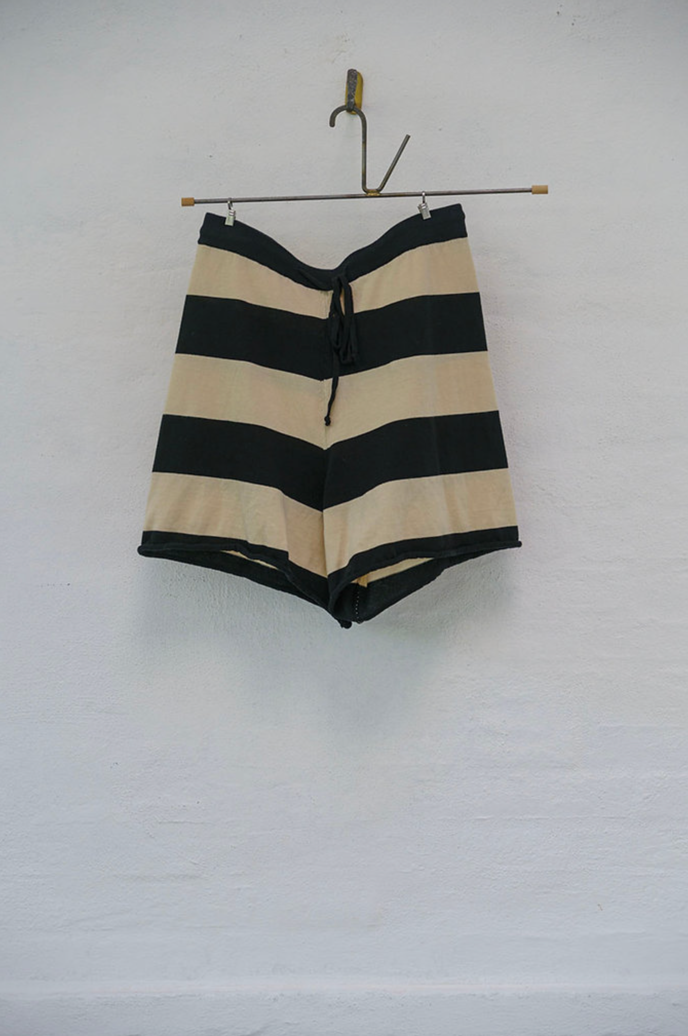 SHORTS PIMA COTTON - BLACK + OAT