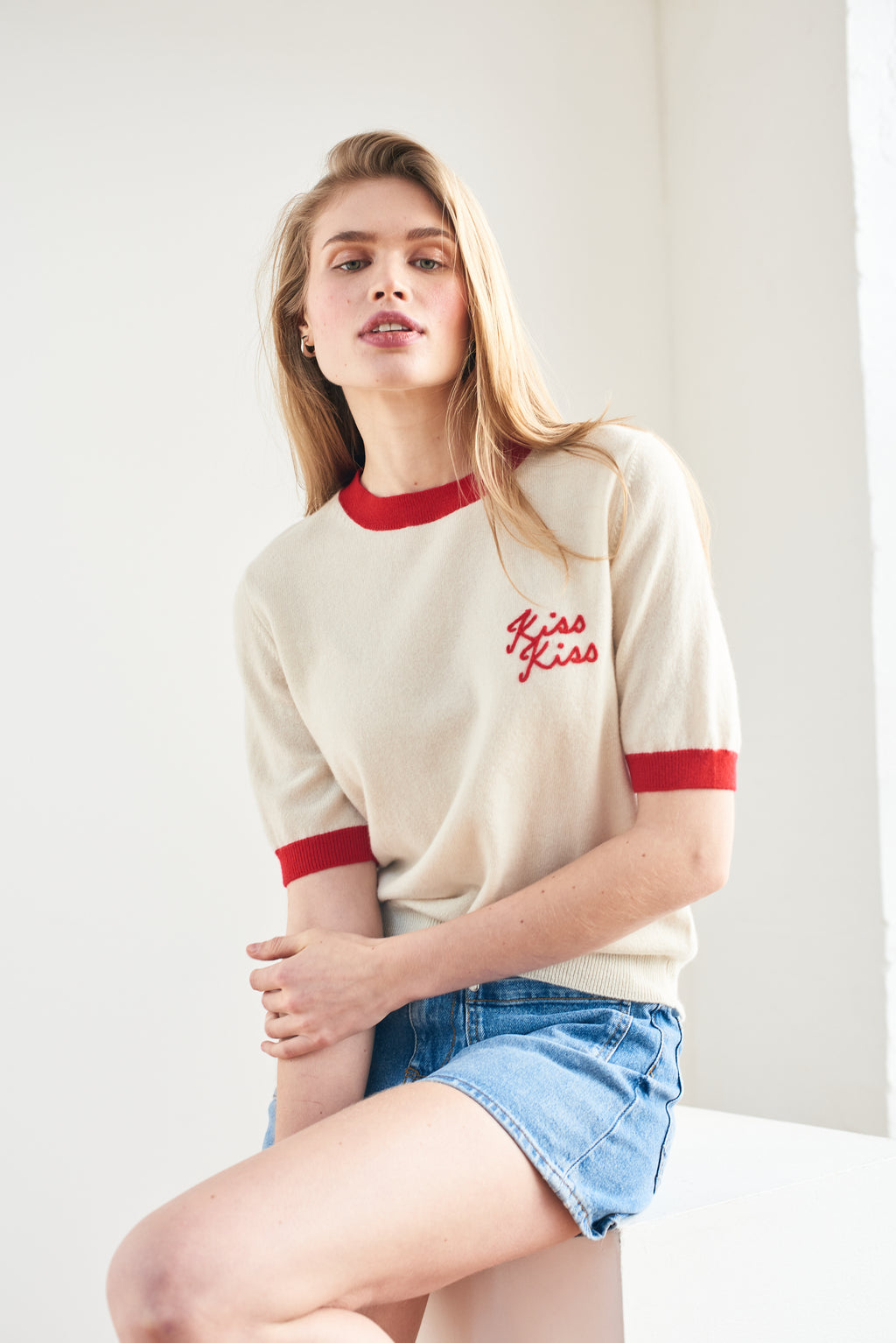 KISS KISS RINGER T-SHIRT