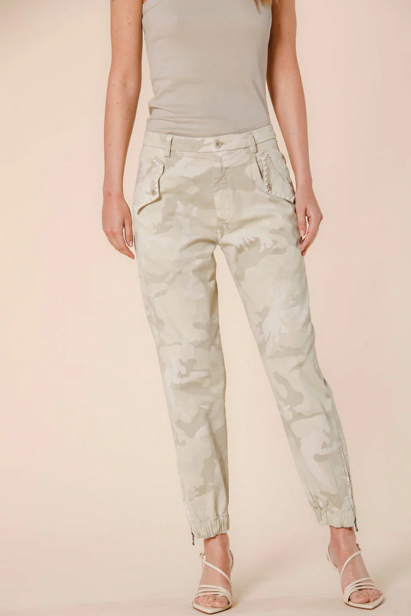 EVITA CAMO PANT - STONE