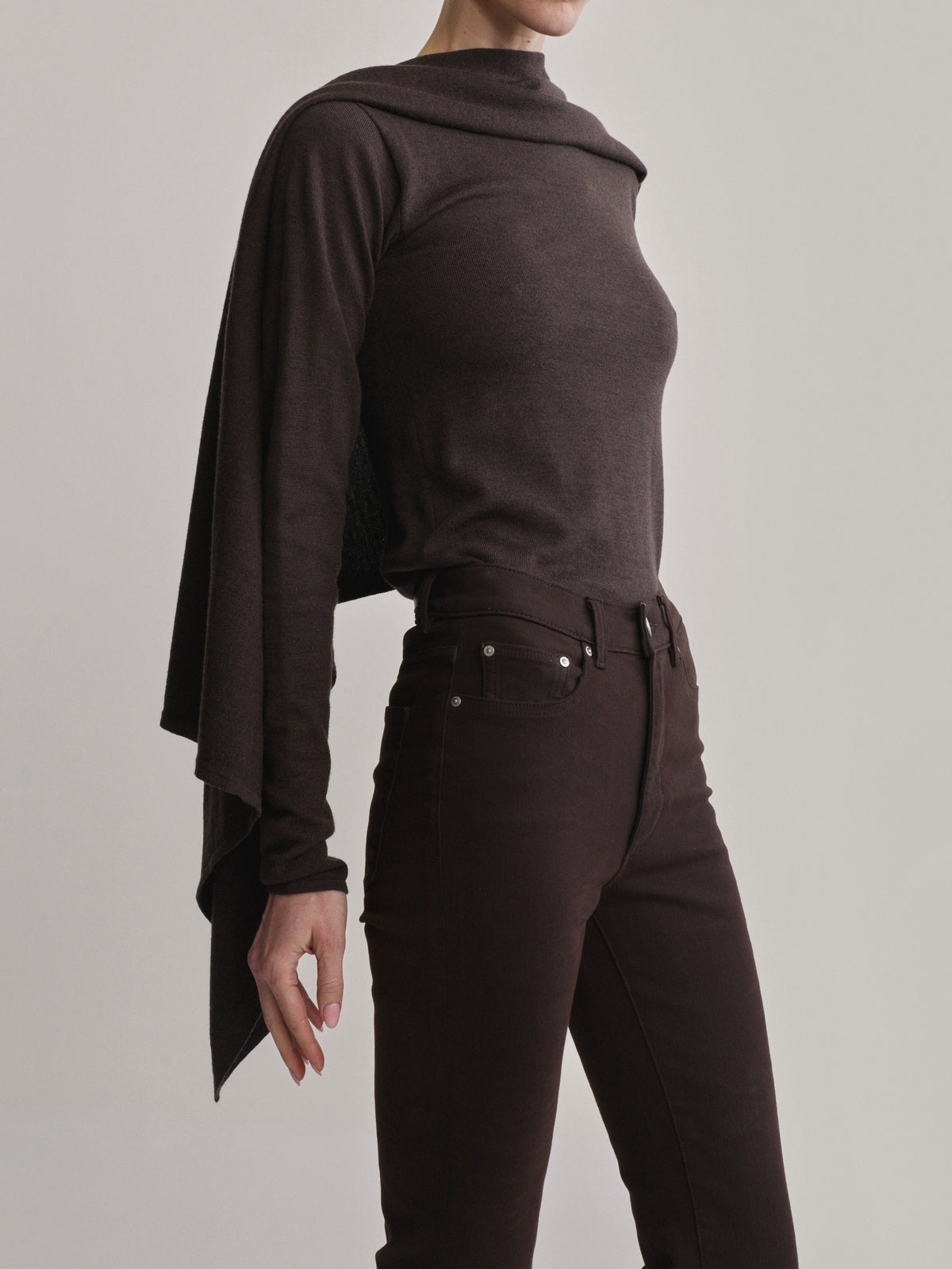 CAPE SWEATER - BROWN